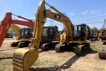 Caterpillar CAT313C excavator