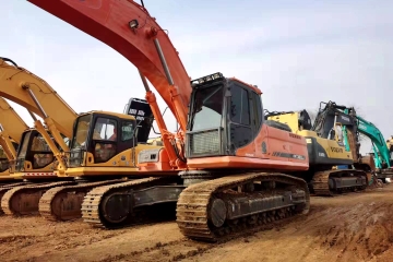 Doosan dx380 excavator