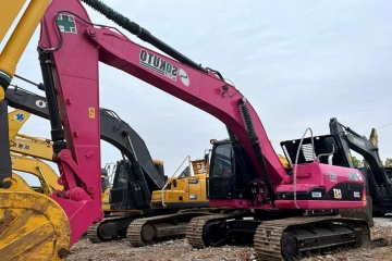 Caterpillar CAT320D excavator