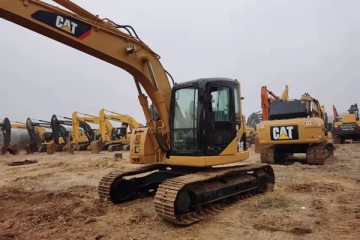 Caterpillar CAT313C excavator