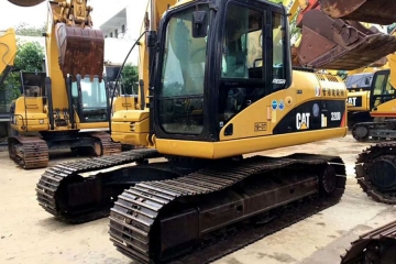 Caterpillar CAT320D excavator