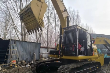 Caterpillar 323