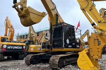 Caterpillar CAT323D2L excavator