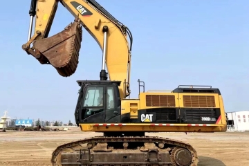 Caterpillar CAT390DL excavator