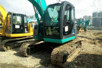 KOBELCO SK135SR excavator