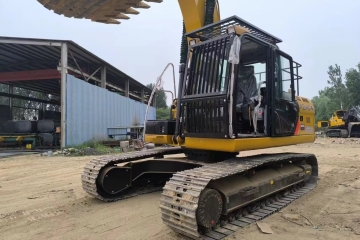 Caterpillar CAT 323D2L