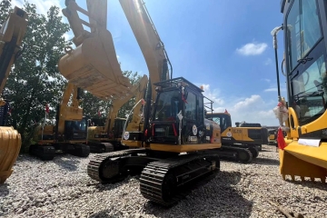 Caterpillar CAT320D2L excavator