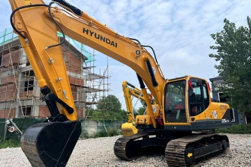 Hyundai R220-9S excavator