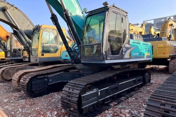 Kobelco SK350 excavator