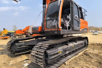 Doosan DX300LC