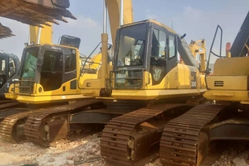 Komatsu PC270 excavator