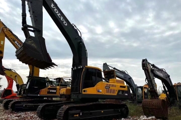 Volvo EC480DL excavator