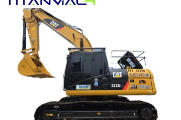 CAT 323D Excavator