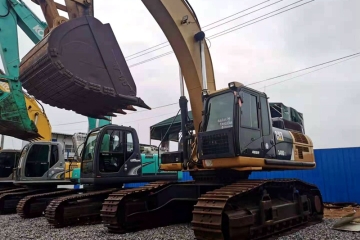 Caterpillar CAT340D excavator