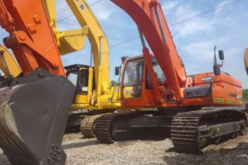 Doosan DX300LC Excavator