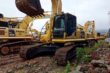 Komatsu PC240-8 excavator