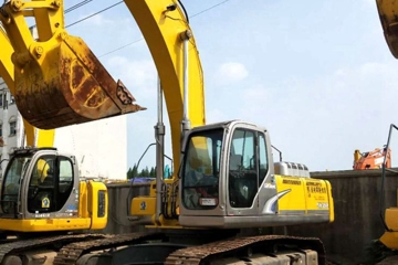 KOBELCO SK350 excavator