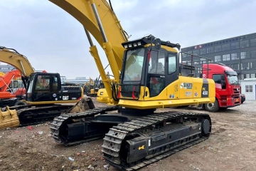 Komatsu PC450-7EO excavator