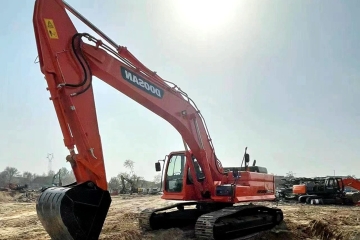 Doosan DX300LC excavator