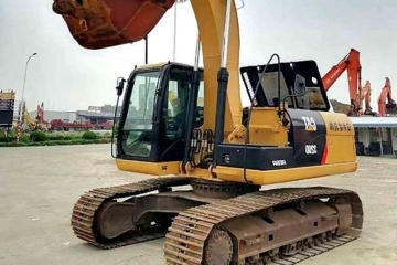 Caterpillar CAT320D excavator