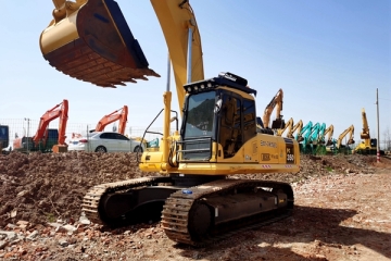 Komatsu PC350-7 excavator